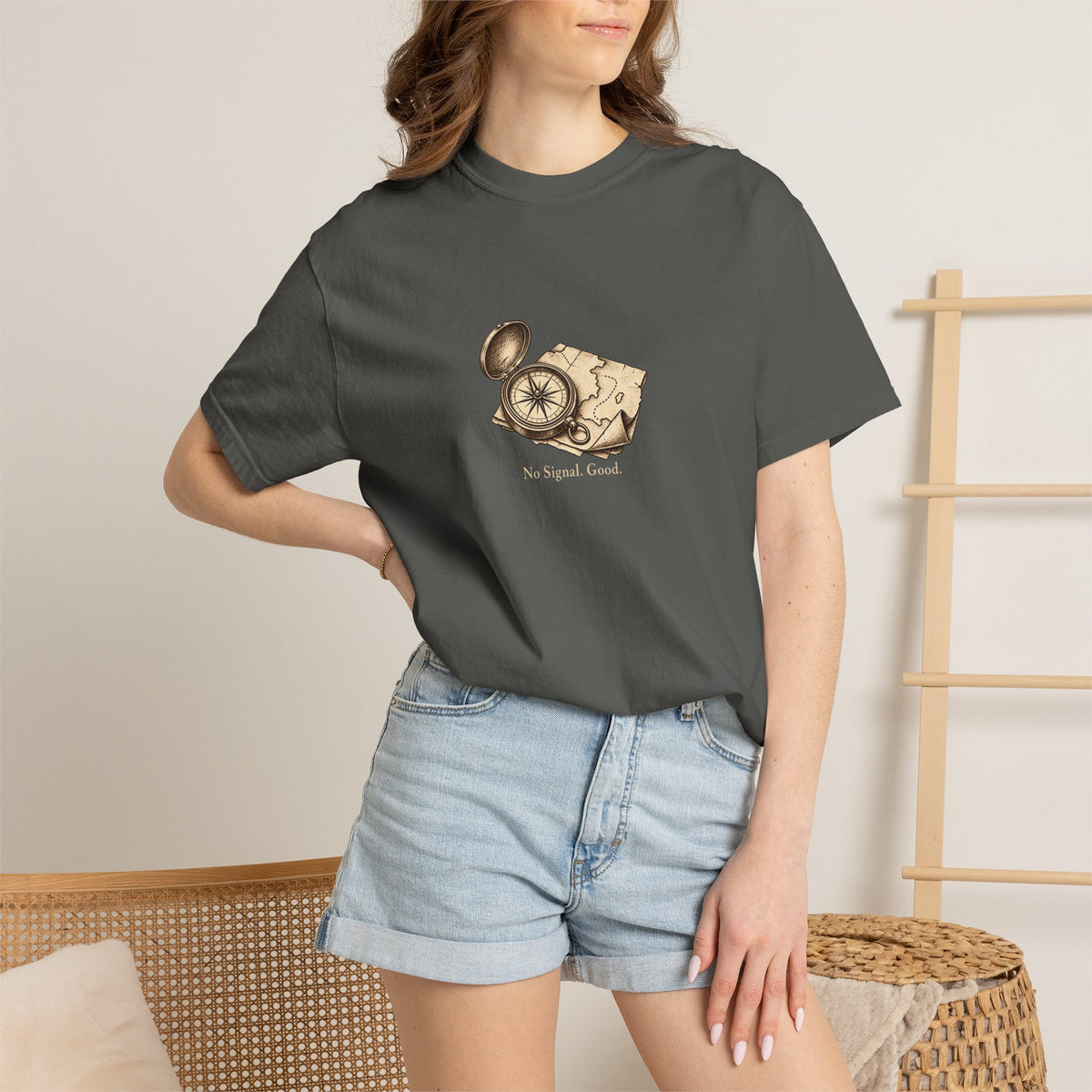 No Signal. Good. t-shirt: vintage compass and map illustration