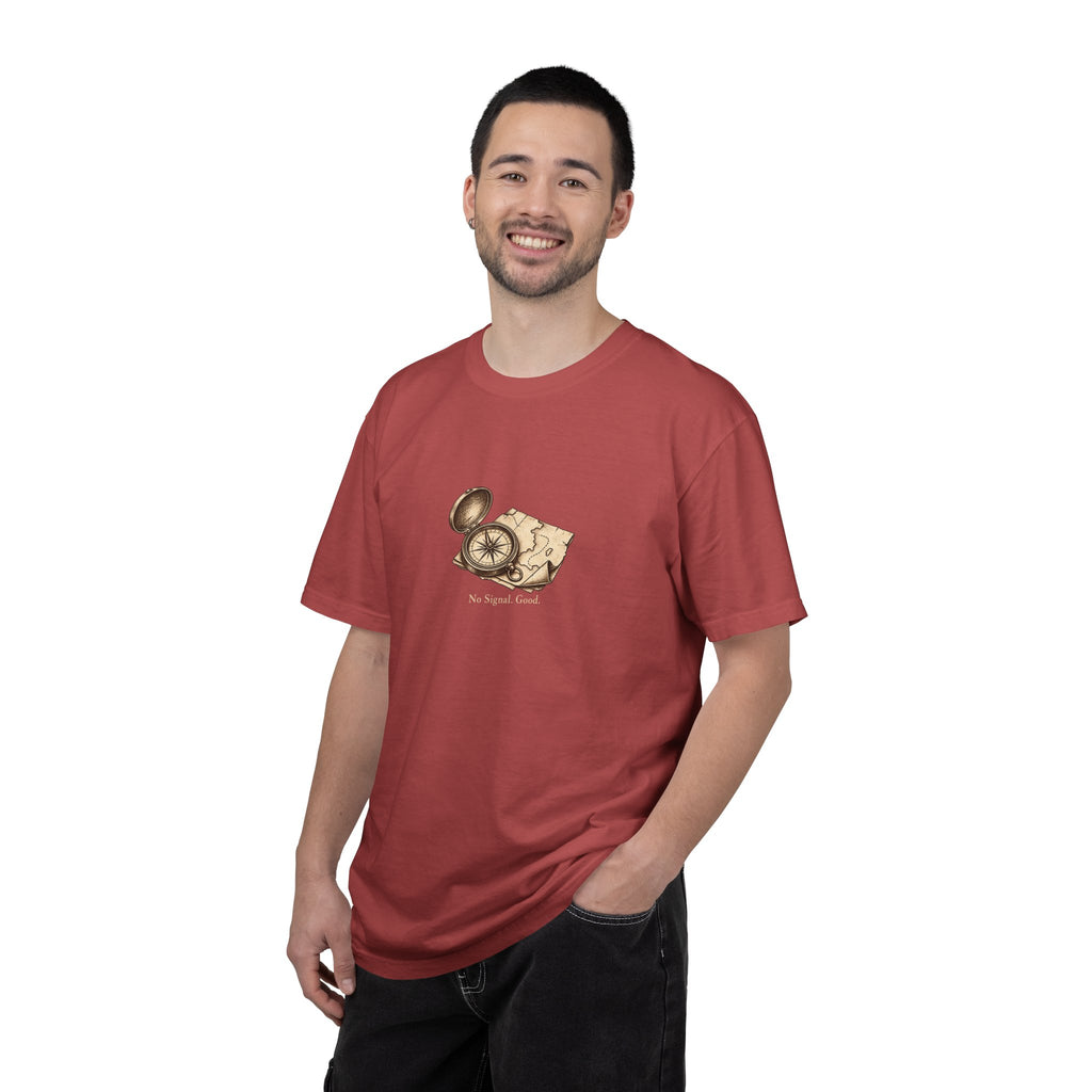 No Signal. Good. t-shirt: vintage compass and map illustration