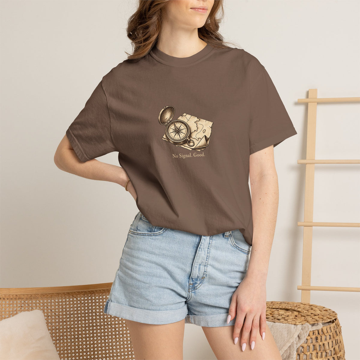 No Signal. Good. t-shirt: vintage compass and map illustration