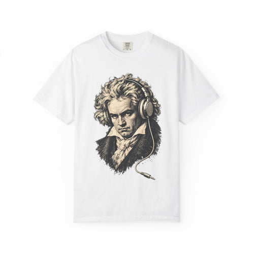 Beethoven Unplugged t-shirt: Ludwig van Beethoven portrait wearing headphones