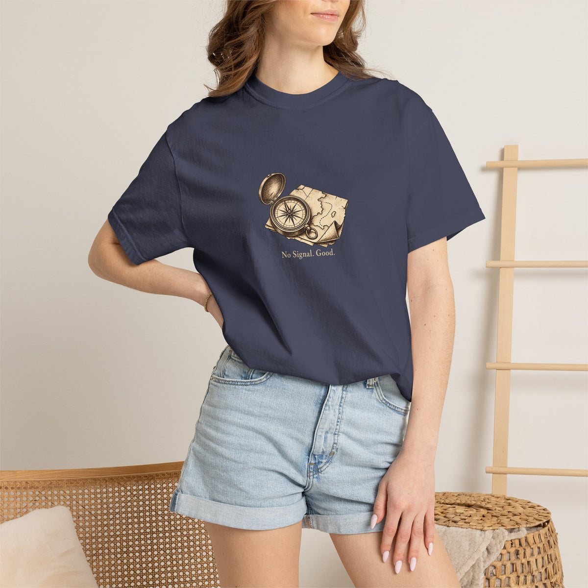No Signal. Good. t-shirt: vintage compass and map illustration